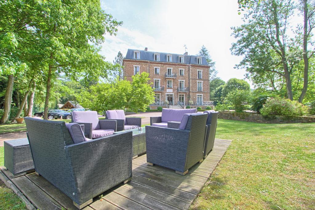 Logis Hotel & Restaurant - Le Manoir De Sauvegrain Saint-Lambert  Екстер'єр фото
